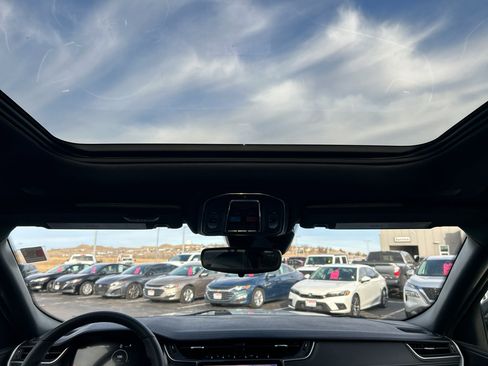 Certified 2024 Jeep Grand Cherokee Limited image 25