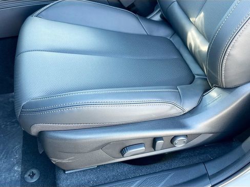 New 2026 Subaru Outback Limited AWD/4WD image 23
