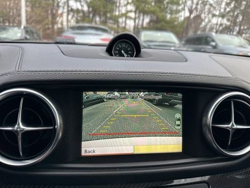 Used 2013 Mercedes-Benz SL 63 AMG w/ Premium Pkg image 14