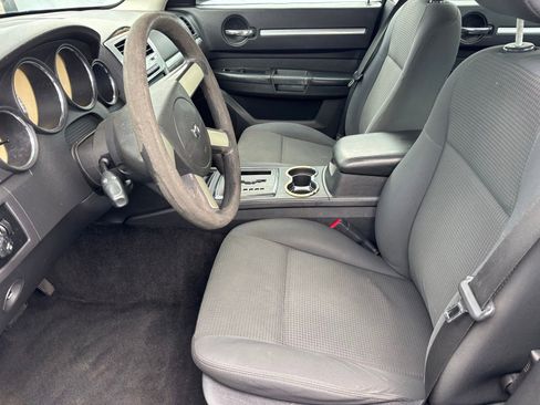 Used 2010 Dodge Charger SXT RWD image 15
