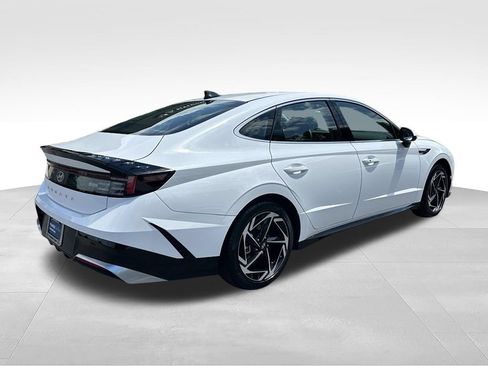Certified 2026 Hyundai Sonata SEL FWD image 7