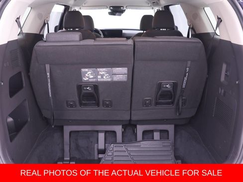 Used 2026 Kia Carnival LX FWD image 15