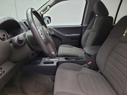 Used 2015 Nissan Frontier PRO-4X image 17