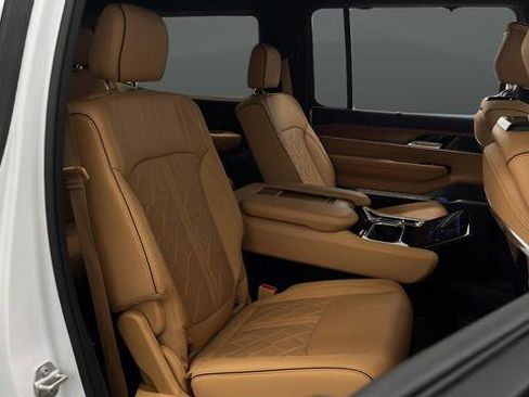 Used 2024 Jeep Grand Wagoneer Series III image 26