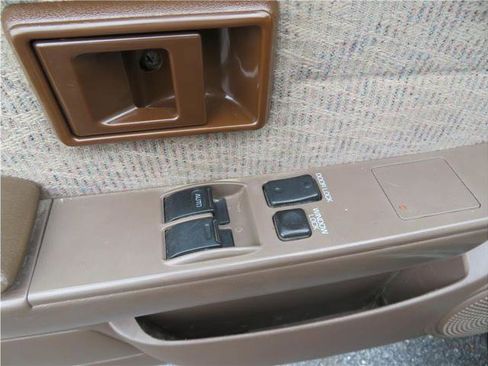 Used 1999 Toyota Tacoma 4x4 Xtracab V6 image 27