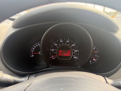 Used 2016 Kia Soul FWD image 25