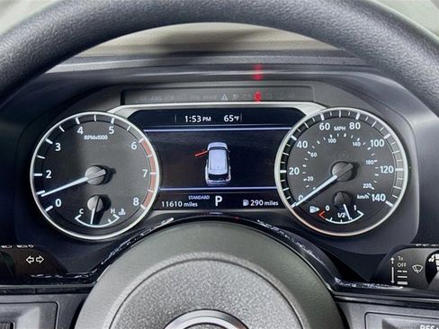 Certified 2023 Nissan Rogue SV image 14