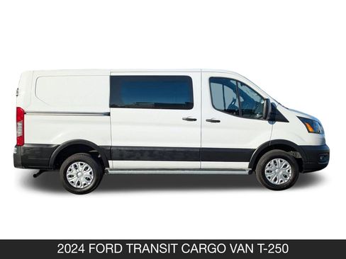Used 2024 Ford Transit 250 T-250 w/ Exterior Upgrade Package image 6