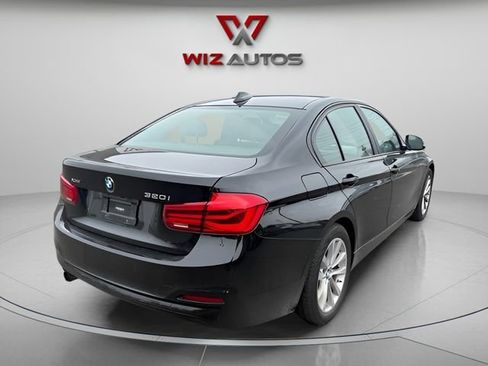 Used 2017 BMW 320i xDrive Sedan image 6