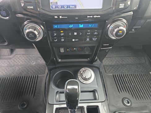 Used 2019 Toyota 4Runner Limited image 29