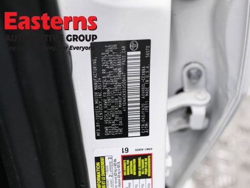 Used 2025 Toyota Camry LE FWD image 34