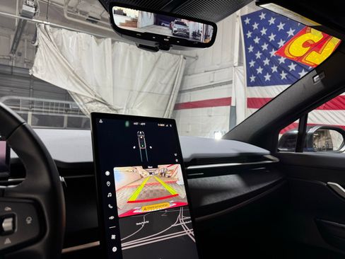 Used 2023 Fisker Ocean One image 20