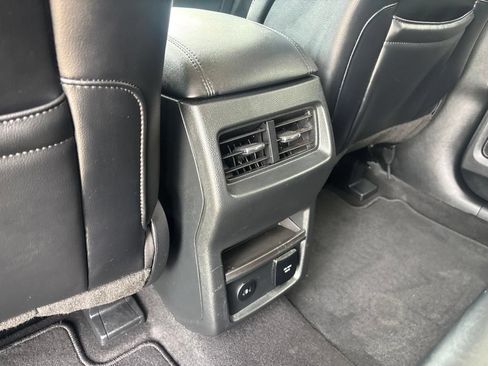 Used 2024 Ford Edge SEL w/ Convenience Package AWD/4WD image 28
