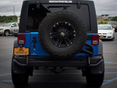 Used 2016 Jeep Wrangler Unlimited Sport w/ Quick Order Package 24S AWD/4WD image 14
