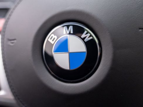 Used 2023 BMW M3 Competition w/ Executive Package AWD/4WD image 20
