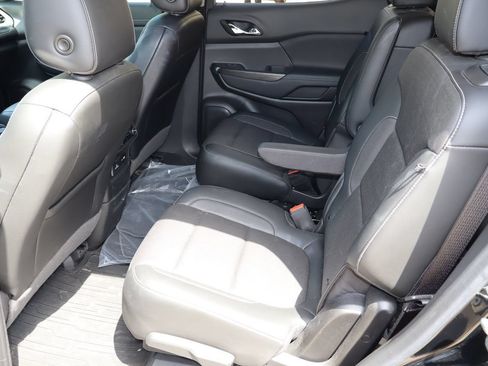 Used 2020 GMC Acadia SLT FWD image 5