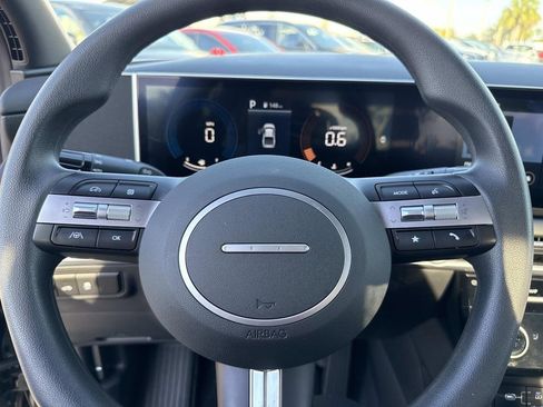 Used 2025 Hyundai Santa Cruz SEL image 29