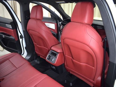 Used 2023 Maserati Grecale Modena AWD/4WD image 20