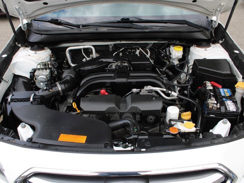 Used 2019 Subaru Outback 2.5i Limited image 17