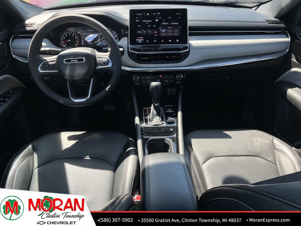 Used 2023 Jeep Compass Limited AWD/4WD image 14