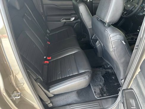 Used 2026 Ford Ranger Lariat w/ Black Appearance Package AWD/4WD image 34