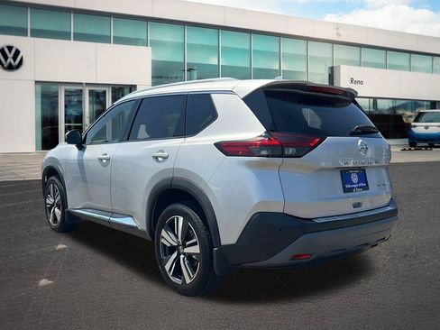 Used 2021 Nissan Rogue SL w/ Premium Package AWD/4WD image 7