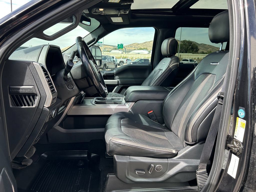 Used 2019 Ford F350 Platinum w/ Platinum Ultimate Package AWD/4WD image 8