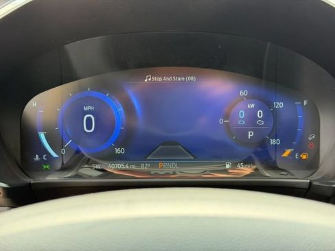 Used 2020 Ford Escape Titanium AWD/4WD image 49