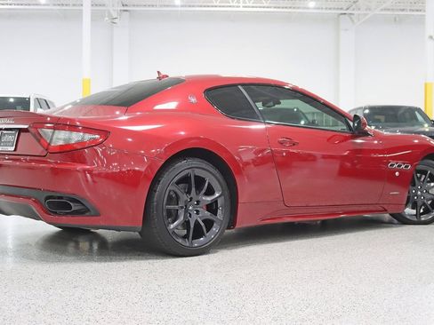 Used 2017 Maserati GranTurismo Sport image 9