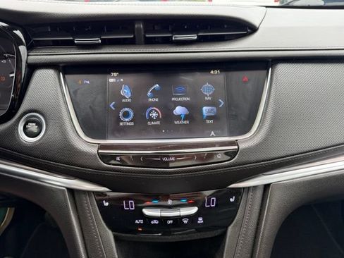 Certified 2018 Cadillac XT5 Luxury w/ Driver Awareness Package AWD/4WD image 23