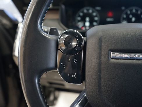 Used 2020 Land Rover Discovery HSE image 37