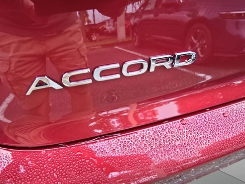 New 2025 Honda Accord EX-L image 10