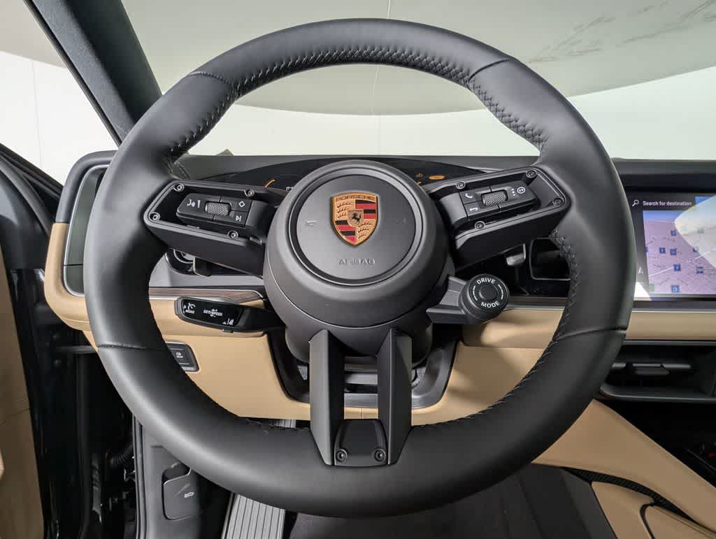 Used 2026 Porsche Cayenne Coupe AWD/4WD image 38