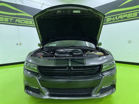 Used 2018 Dodge Charger GT AWD/4WD image 4