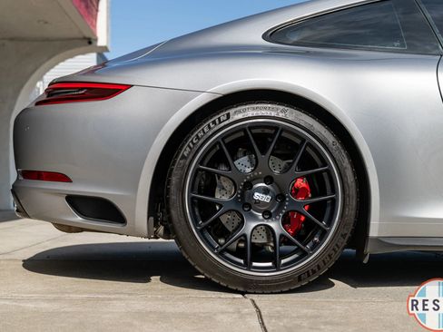 Used 2017 Porsche 911 Carrera 4S image 27