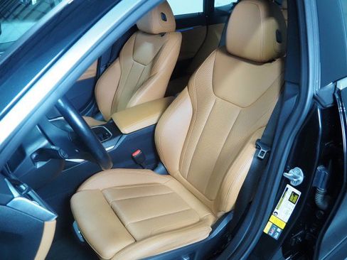 Used 2024 BMW i4 eDrive35 w/ Premium Package RWD image 13