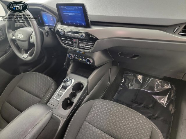 Used 2025 Ford Escape Active AWD/4WD image 18
