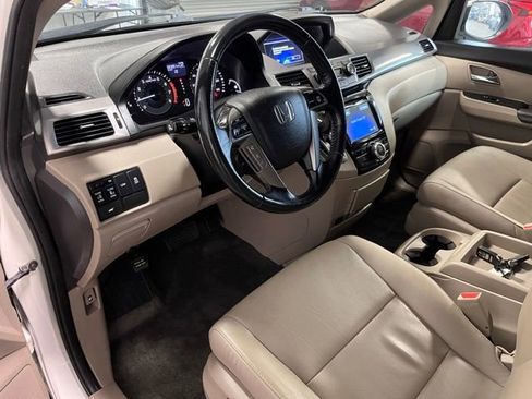 Used 2016 Honda Odyssey EX-L image 18