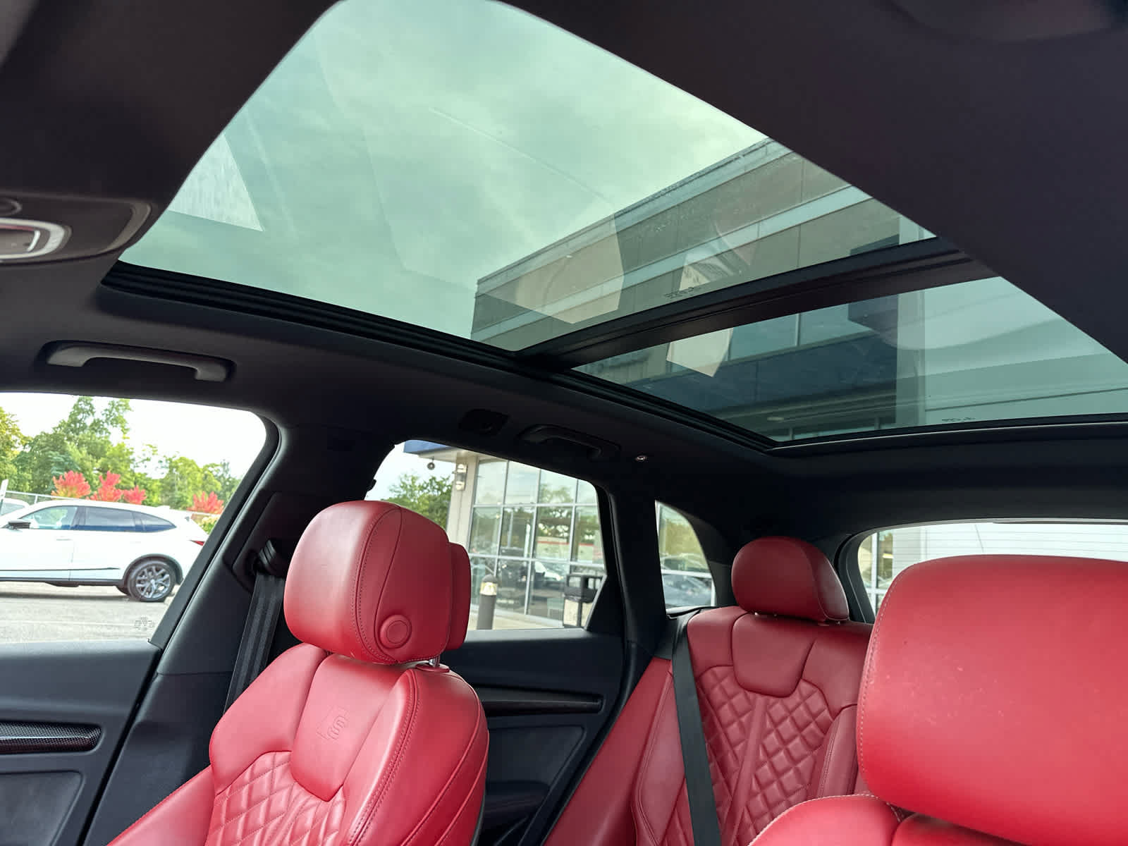 Used 2021 Audi SQ5 Premium Plus w/ Premium Plus Package AWD/4WD image 14