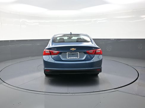 Used 2024 Chevrolet Malibu LT image 4