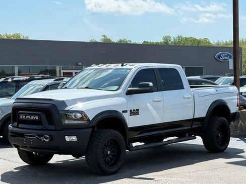 Used 2018 RAM 2500 Power Wagon w/ Leather & Luxury Group AWD/4WD image 35