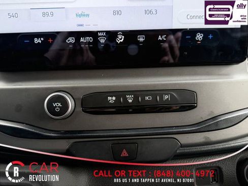 Used 2022 Ford Transit 350 XLT image 30