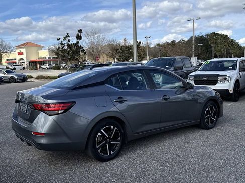 Certified 2024 Nissan Sentra SV image 4