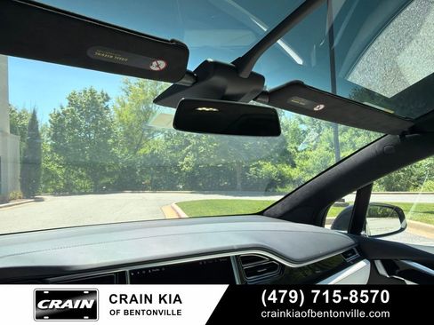 Used 2017 Tesla Model X 75D AWD/4WD image 21
