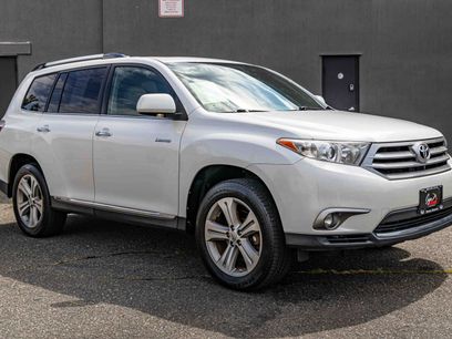 Used 2013 Toyota Highlander Limited