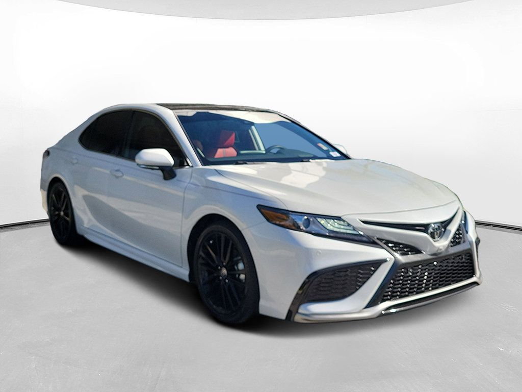 Used 2024 Toyota Camry XSE w/ Driver Assist Package FWD image 3