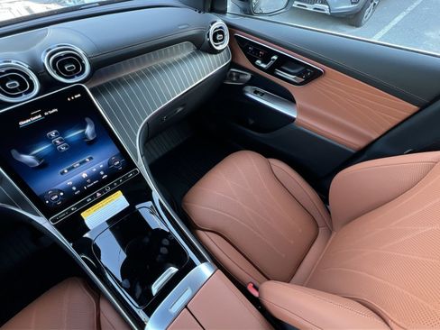 New 2026 Mercedes-Benz GLC 300 4MATIC image 14
