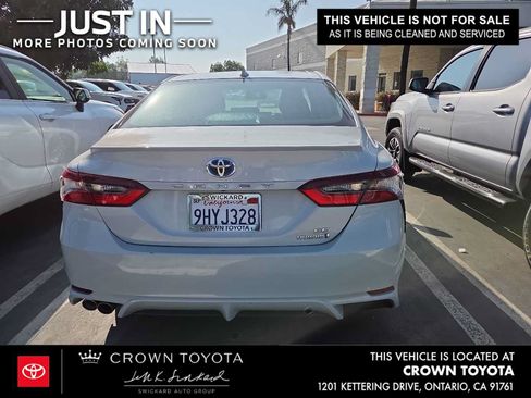 Used 2024 Toyota Camry SE w/ Audio Upgrade Package FWD image 3