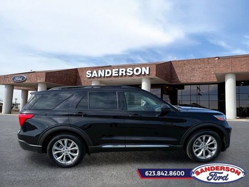 Certified 2020 Ford Explorer XLT w/ Equipment Group 202A RWD image 2