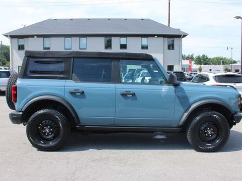 Used 2022 Ford Bronco Black Diamond AWD/4WD image 6
